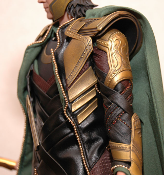 Illustration for article titled This Loki Figure Made Me Appreciate The Avengers Costume Designers